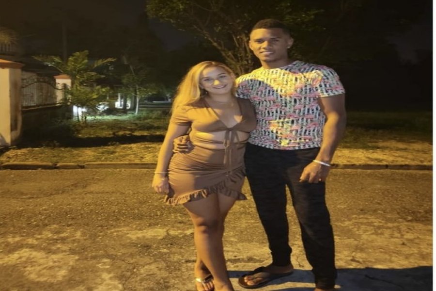 Akeal Hossain and girlfriend | ipl | image: twitter