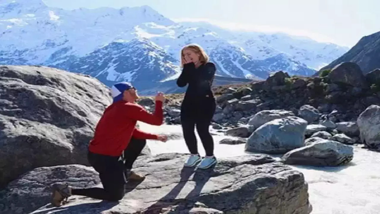 IPL 2023: আইপিএল ২০২৩-এর সানরাইজার্স হায়দ্রাবাদ (SRH) তারকাদের স্ত্রী এবং গার্লফ্রেন্ড !! 2 Glenn Phillips and fiance | IPL | image: twitter