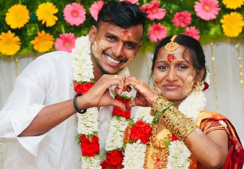 T. Natarajan and wife | IPL | image: twitter