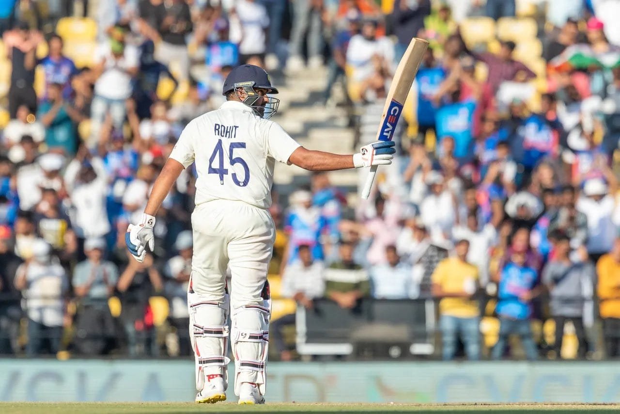 IND vs AUS: লাইভ ম্যাচে স্টিভ স্মিথকে গালি দিলেন রোহিত শর্মা, স্টাম্প মাইকে রেকর্ড, ভিডিও ভাইরাল 2 IND vs AUS | image: twitter