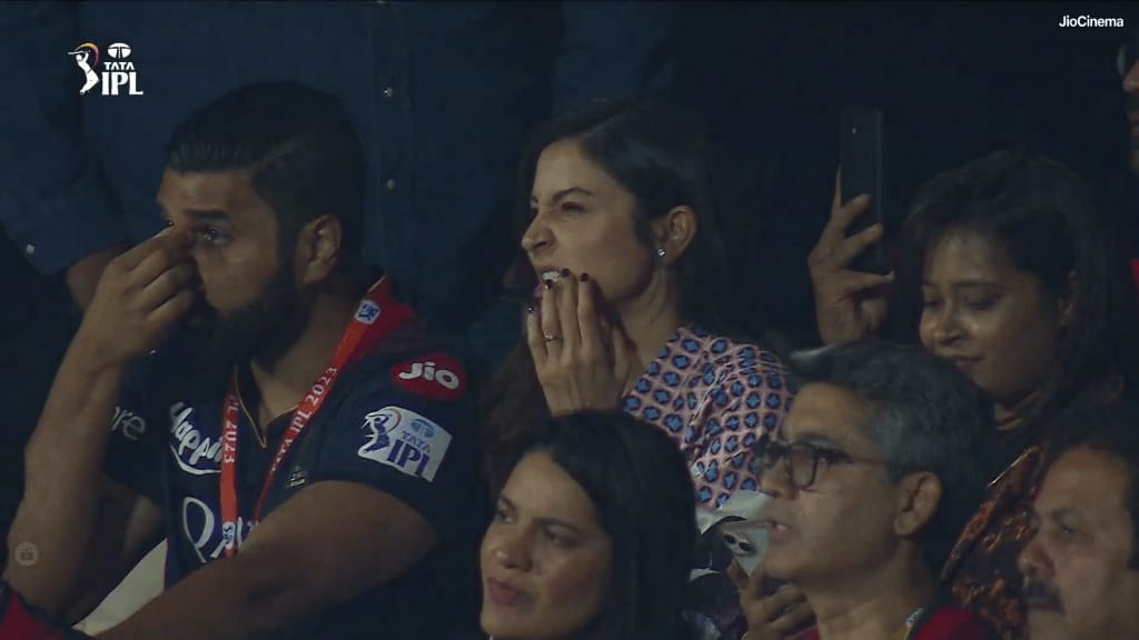 Anuska Sharma reaction