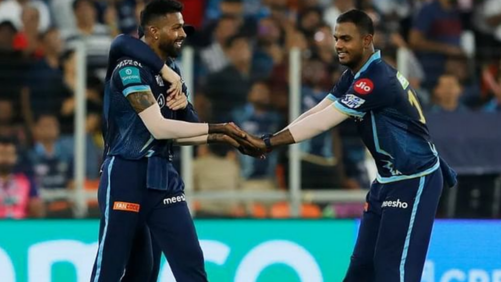IPL 2023: রিঙ্কুর হাঁকানো ৫ ছক্কায় ১০ দিন ধরে অসুস্থ জশ দয়াল, ক্যাপ্টেন হার্দিক দিলেন বড় আপডেট !! 3 Hardik and yash dayal