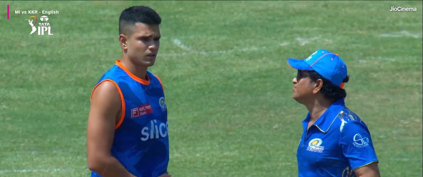 Arjun Tendulkar and Sachin Tendulkar | Image: Twitter