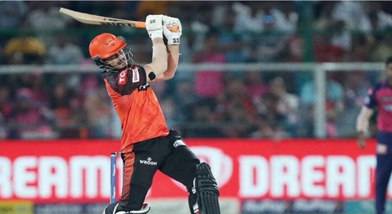 IPL 2023: “এটাই আইপিএলের মাহাত্ম্য…” নো-বলের ধাক্কায় ম্যাচ খুইয়ে হতাশ সঞ্জু স্যামসন !! 2 IPL 2023 | Abdul Samad | image: twitter