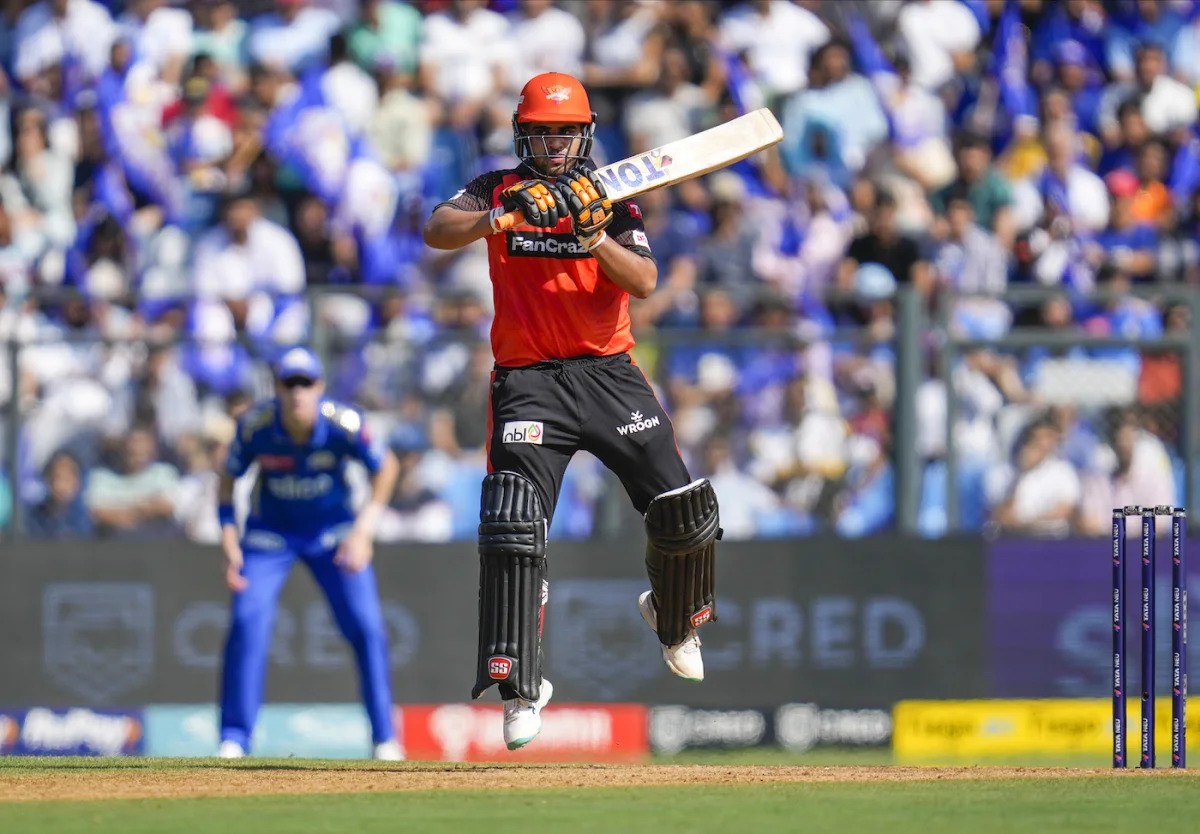 IPL 2023: মায়াঙ্ক-বিভ্রান্তের ব্যাটিং বিক্রমে দিশাহারা মুম্বই, স্কোরবোর্ডে ২০০ রান যোগ করলো সানরাইজার্স !! 2 MI vs SRH | IPL 2023 | image: twitter