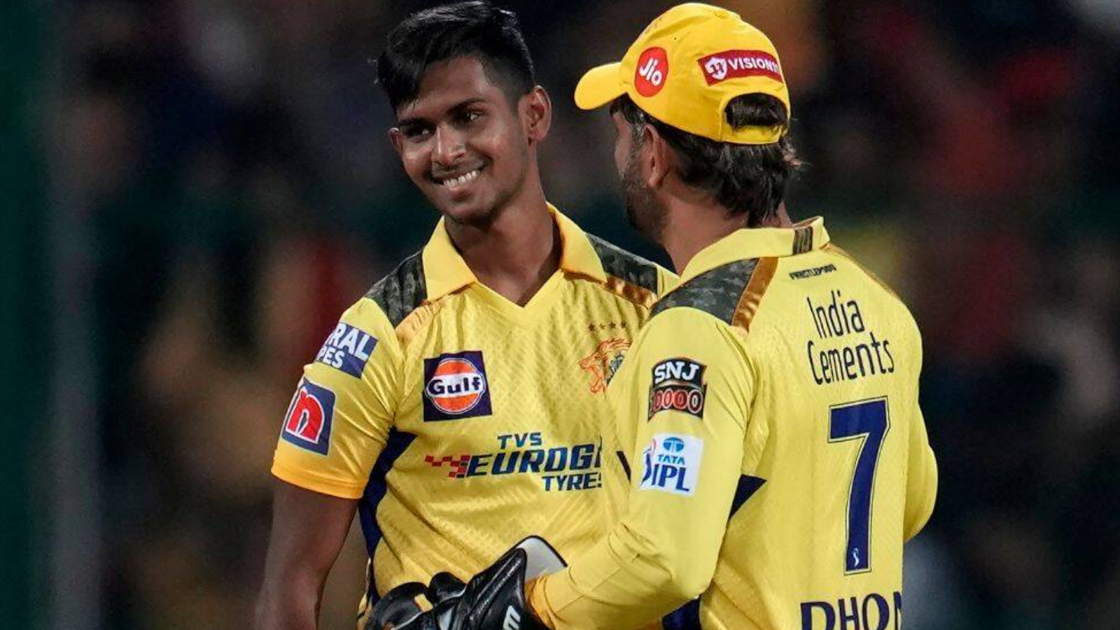 MS Dhoni and Matheesha Pathirana | Image: Getty Images