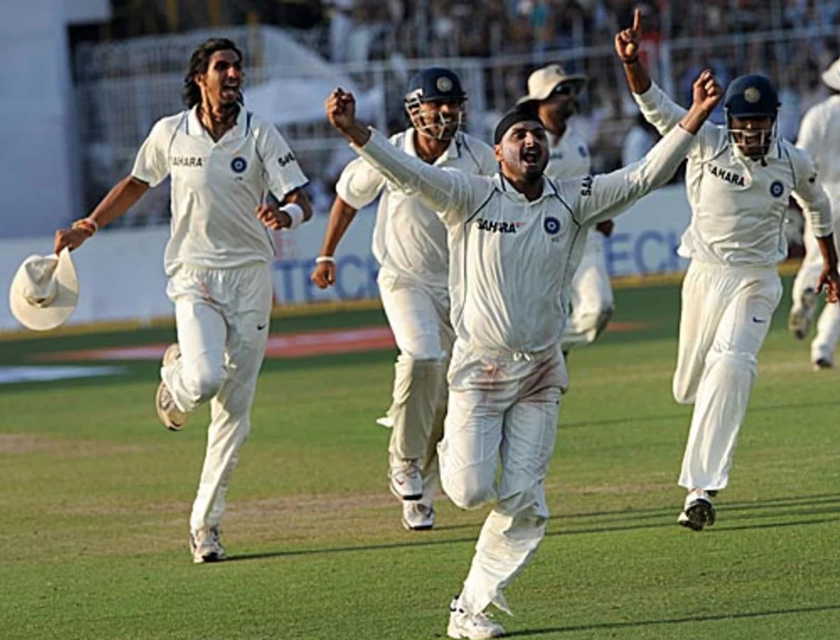 IND vs SA, 2nd Test, 2010, Eden Gardens | MS Dhoni | Image: Getty Images