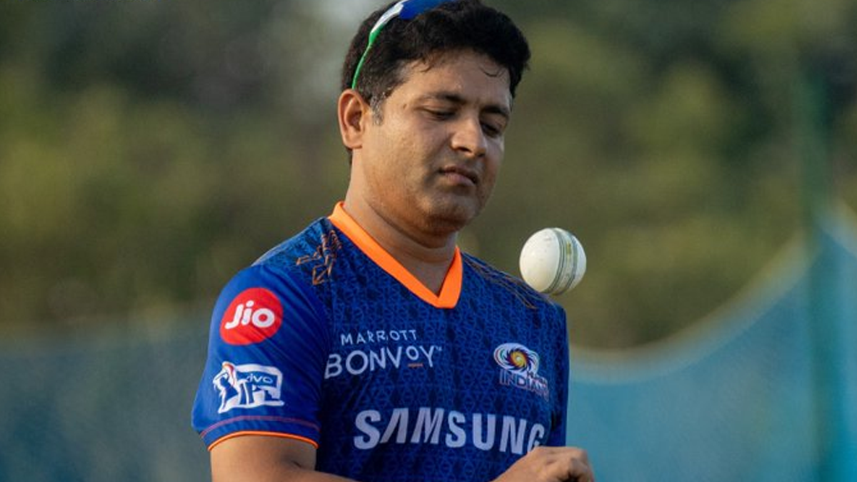 শোকের ছায়া ভারতীয় ক্রিকেটে, বাইশ গজকে বিদায় জানালেন KKR কিংবদন্তি !! 2 Piyush Chawla | Image: Getty Images