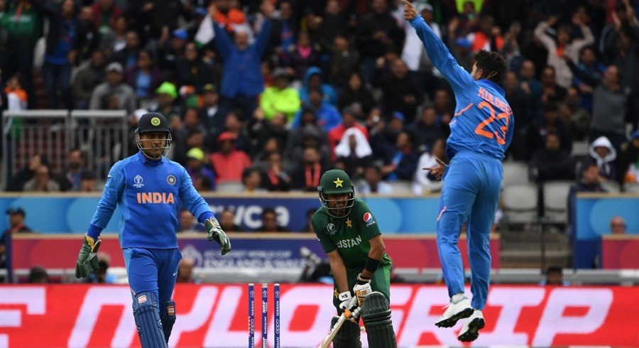 Babar Azam and Kuldeep Yadav | IND vs PAK | Image: Getty Images