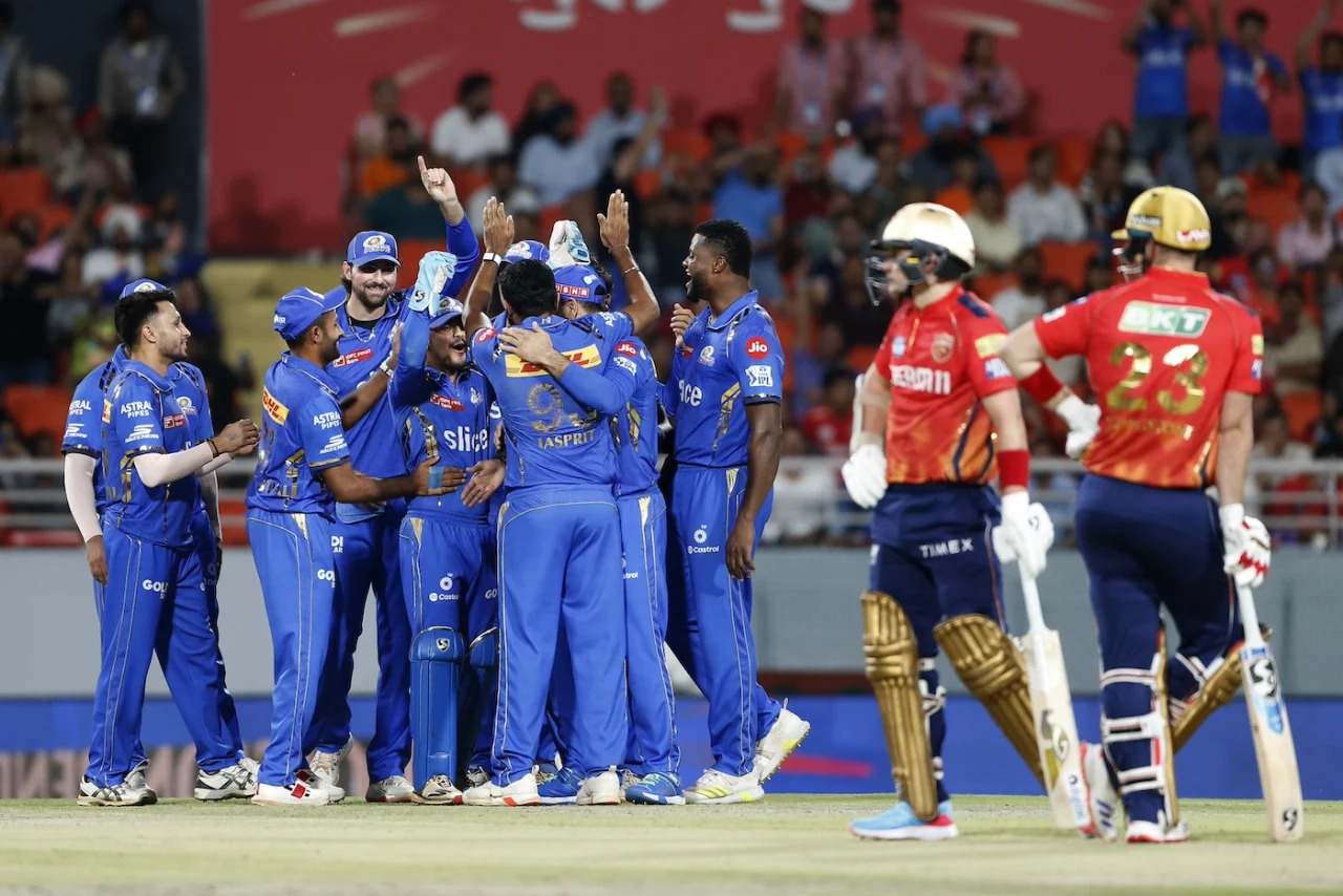 IPL 2025 PBKS vs MI, 2nd QF Toss Report in Bengali: টসে জিতলো পাঞ্জাব, 'ডু অর ডাই' ম্যাচে তারকা বোলার'কে ফেরালেন শ্রেয়স আইয়াররা !! 6 PBKS vs MI | IPL | Image: Getty Images