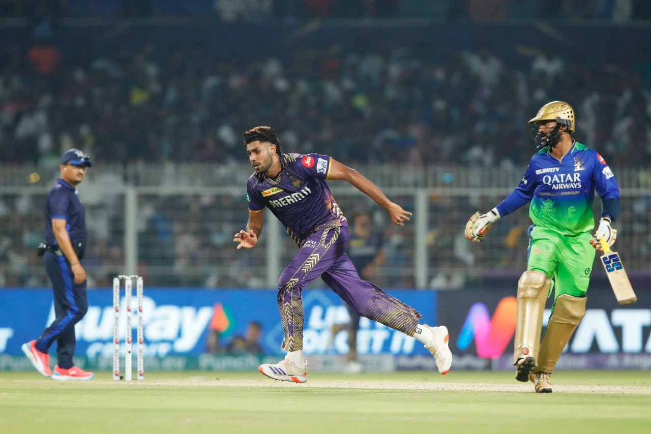 Harshit Rana and Dinesh Karthik | Shreyas Iyer | Image: Getty Images