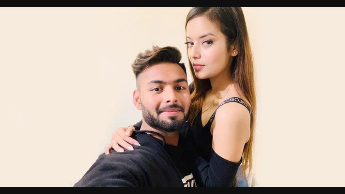 Rishabh Pant and Isha Negi | Image: Twitter