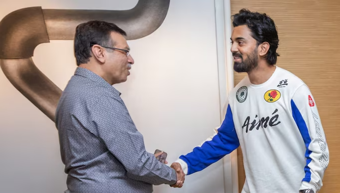 KL Rahul and Sanjiv Goenka | IPL | Image: Twitter