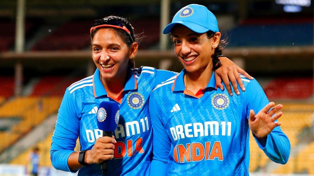 Smriti Mandhana and Harmanpreet Kaur