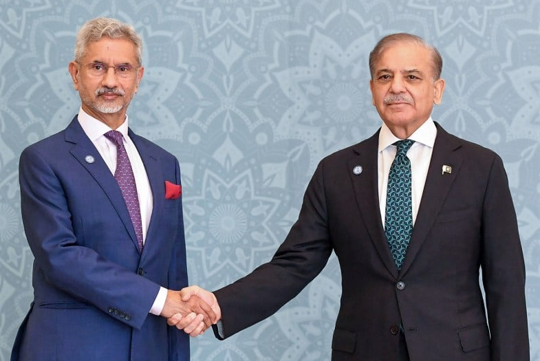 S. Jaishankar with Shahbaz Sharif | Image: Twitter