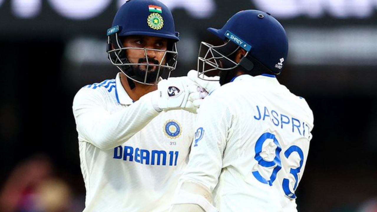 Jasprit Bumrah and Akash Deep | IND vs AUS | Image: Getty Images