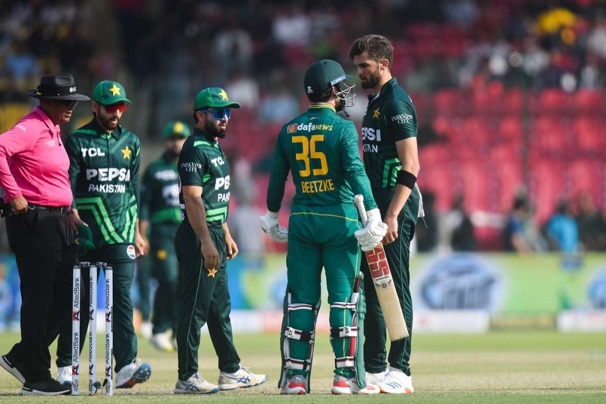 3-pak-players-fined-after-altercation