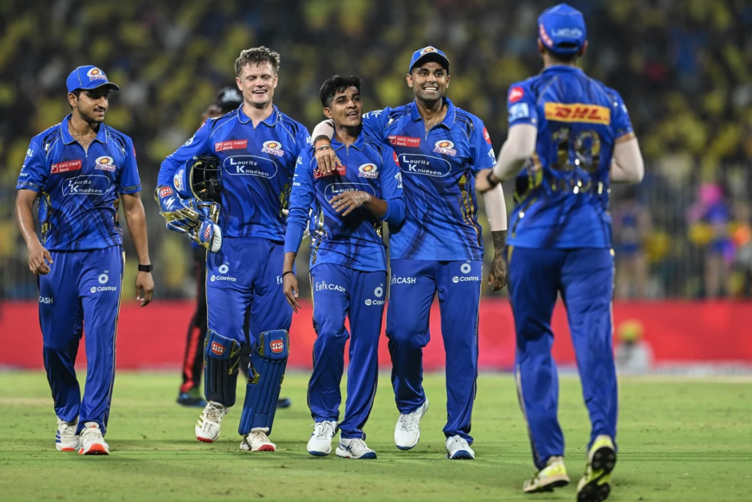 IPL 2025, GT vs MI Playing XI: নেই রিকলটন, চোটে অনিশ্চিত দীপক চাহার, এলিমিনেটর ম্যাচে মুম্বইয়ের ভরসা এই ক্রিকেটার !! 5 Mumbai Indians | IPL | Image: Getty Images