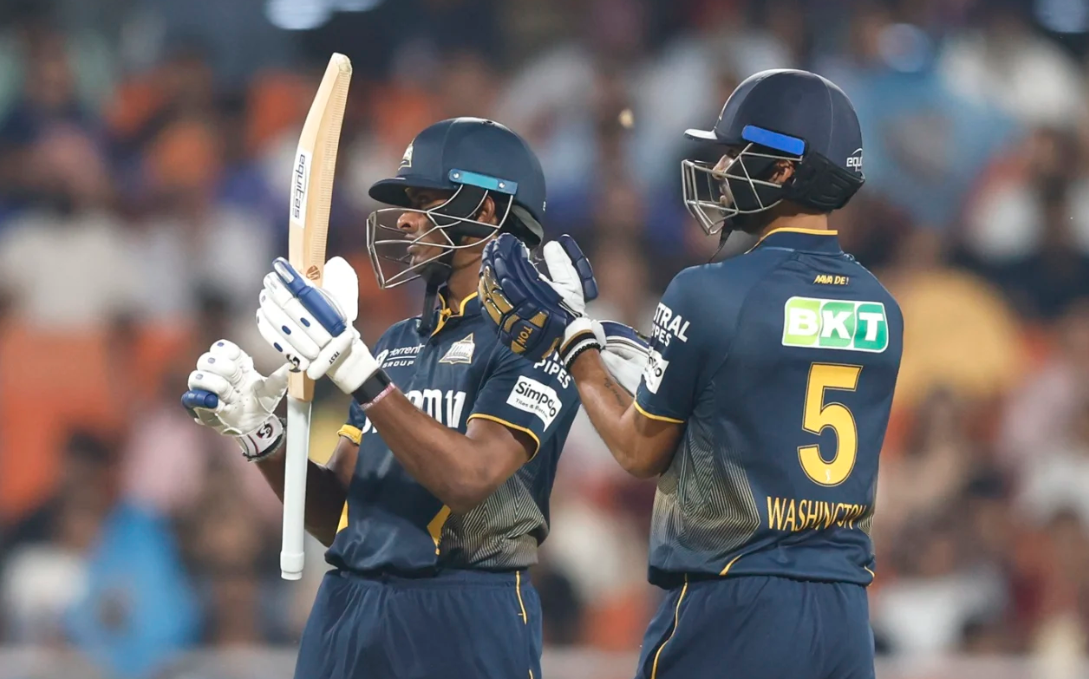 IPL 2025: নক-আউটে ফের ‘নির্মম’ মুম্বই ইন্ডিয়ান্স, ২০ রানে হেরে যাত্রা শেষ গুজরাত টাইটান্সের !! 2 Sai Sudharsan and Washington Sundar | IPL | Image: Getty Images