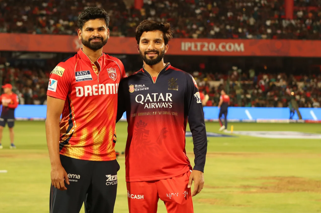 IPL 2025 PBKS vs RCB Toss Report in Bengali: টসে জয় বেঙ্গালুরুর, পাঞ্জাবের বিরুদ্ধে দলে ফিরলেন তারকা বিদেশী !! 5 Shreyas Iyer and Rajat Patidar | IPL | Image: Getty Images