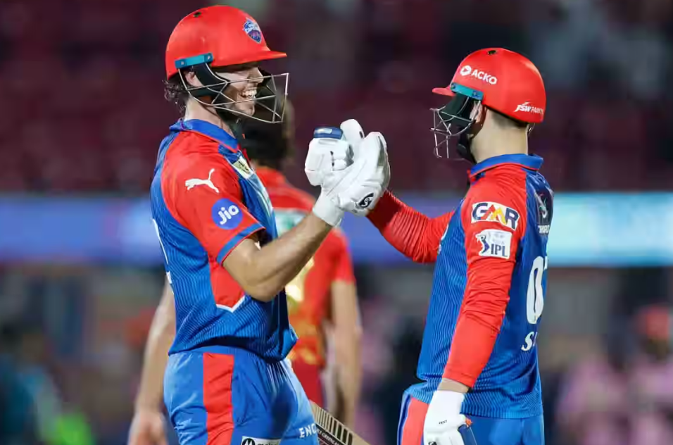 IPL 2025: ধুন্ধুমার ব্যাটিং সমীর রিজভি’র, দিল্লীর বিরুদ্ধে হেরে লীগ শীর্ষে পৌঁছানোর সুযোগ হারালো পাঞ্জাব !! 3 Sameer Rizvi and Tristan Stubbs | IPL | Image: Getty Images