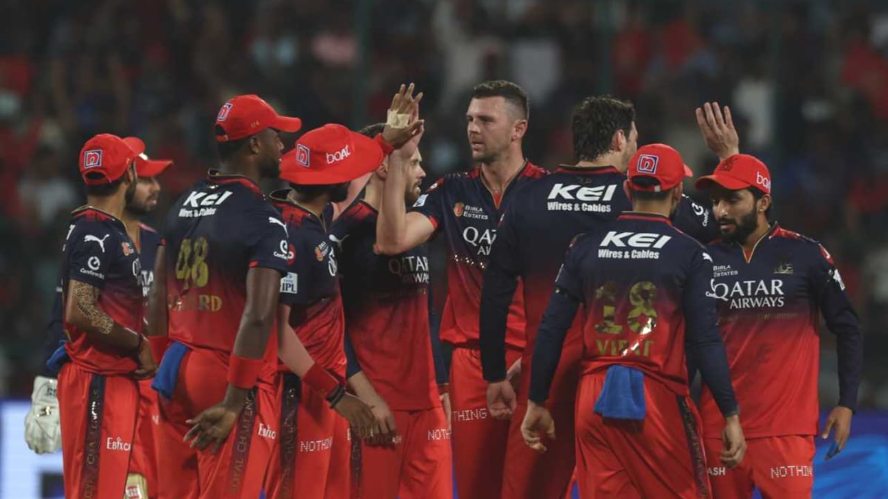 আরসিবির কপালে নেই ট্রফি, হঠাৎ করেই বন্ধ হলো IPL 2025 !! 3 আরসিবির কপালে নেই ট্রফি, হঠাৎ করেই বন্ধ হলো IPL 2025 !! 3