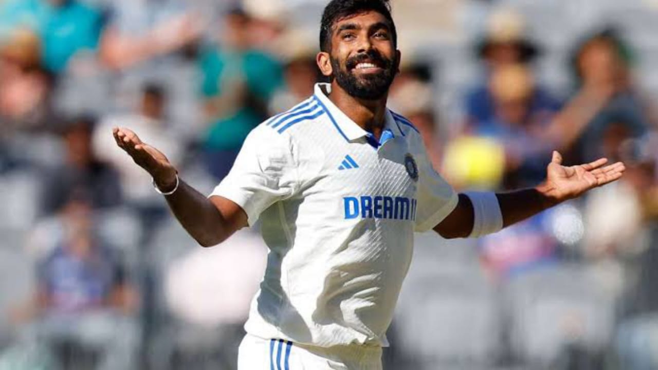 "শুভমানকে হাতে ধরে শেখাবে..", জসপ্রীত বুমরাহকে নিয়ে গুরুত্বপূর্ণ মন্তব্য করলেন সুনীল গাভাস্কার !! 2 "শুভমানকে হাতে ধরে শেখাবে..", জসপ্রীত বুমরাহকে নিয়ে গুরুত্বপূর্ণ মন্তব্য করলেন সুনীল গাভাস্কার !! 2