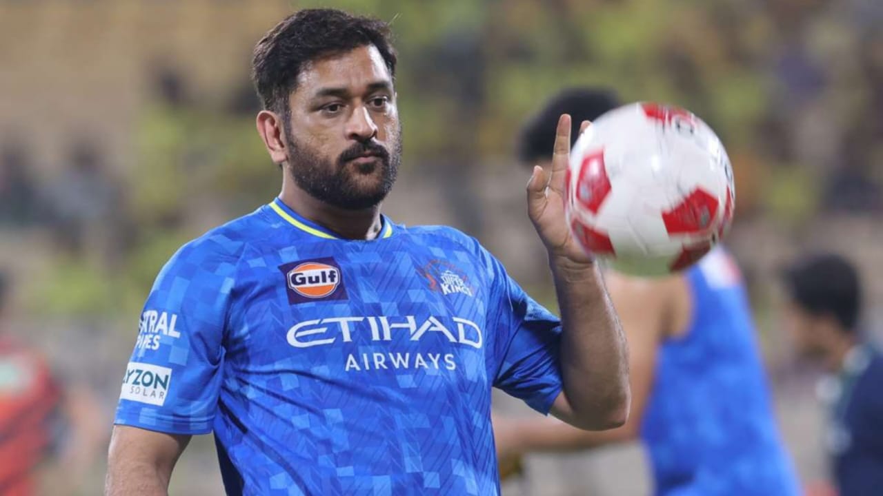 IPL 2025: লিগ পর্বের বাকি দুই ম্যাচের পরেই কি অবসর নিতে চলেছেন মহেন্দ্র সিং ধোনি? সামনে এলো চাঞ্চল্যকর তথ্য !! 2 IPL 2025: লিগ পর্বের বাকি দুই ম্যাচের পরেই কি অবসর নিতে চলেছেন মহেন্দ্র সিং ধোনি? সামনে এলো চাঞ্চল্যকর তথ্য !! 2