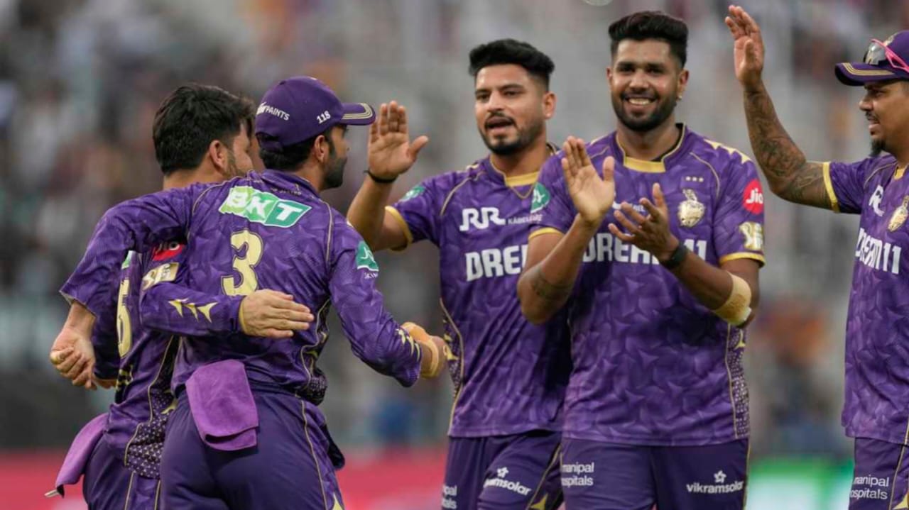 IPL 2025: বৃষ্টিতে কপাল পুড়লো দিল্লির, লক্ষ্মীলাভ কলকাতার সহজে প্লে অফে করবে কোয়ালিফাই !! 2 IPL 2025: বৃষ্টিতে কপাল পুড়লো দিল্লির, লক্ষ্মীলাভ কলকাতার সহজে প্লে অফে করবে কোয়ালিফাই !! 2