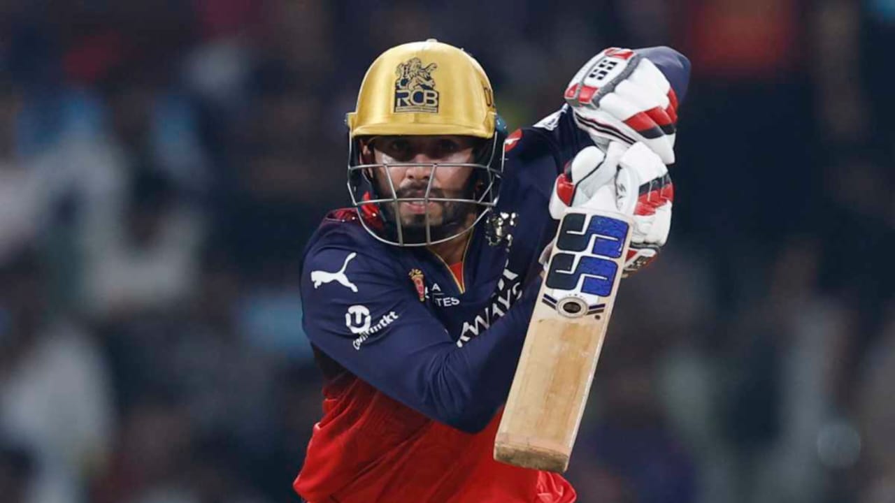 ভারতীয় টি-20তে শেষ সঞ্জু-রাহুলের দিন, দলে এন্ট্রি নিচ্ছেন বিরাট কোহলির এই কলিজার টুকরো !! 2 ভারতীয় টি-20তে শেষ সঞ্জু-রাহুলের দিন, দলে এন্ট্রি নিচ্ছেন বিরাট কোহলির এই কলিজার টুকরো !! 2