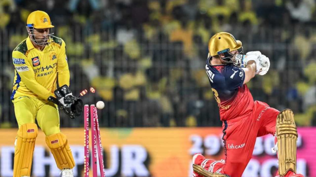 IPL 2025 RCB vs CSK Match Preview: বেঙ্গালুরুর মাঠে ধোনির সন্মান রক্ষার ম্যাচ, শীর্ষে পৌঁছাতে মোরিয়া হয়ে লড়াই চালাবে RCB !! 5 IPL 2025 RCB vs CSK Match Preview: বেঙ্গালুরুর মাঠে ধোনির সন্মান রক্ষার ম্যাচ, শীর্ষে পৌঁছাতে মোরিয়া হয়ে লড়াই চালাবে RCB !! 5