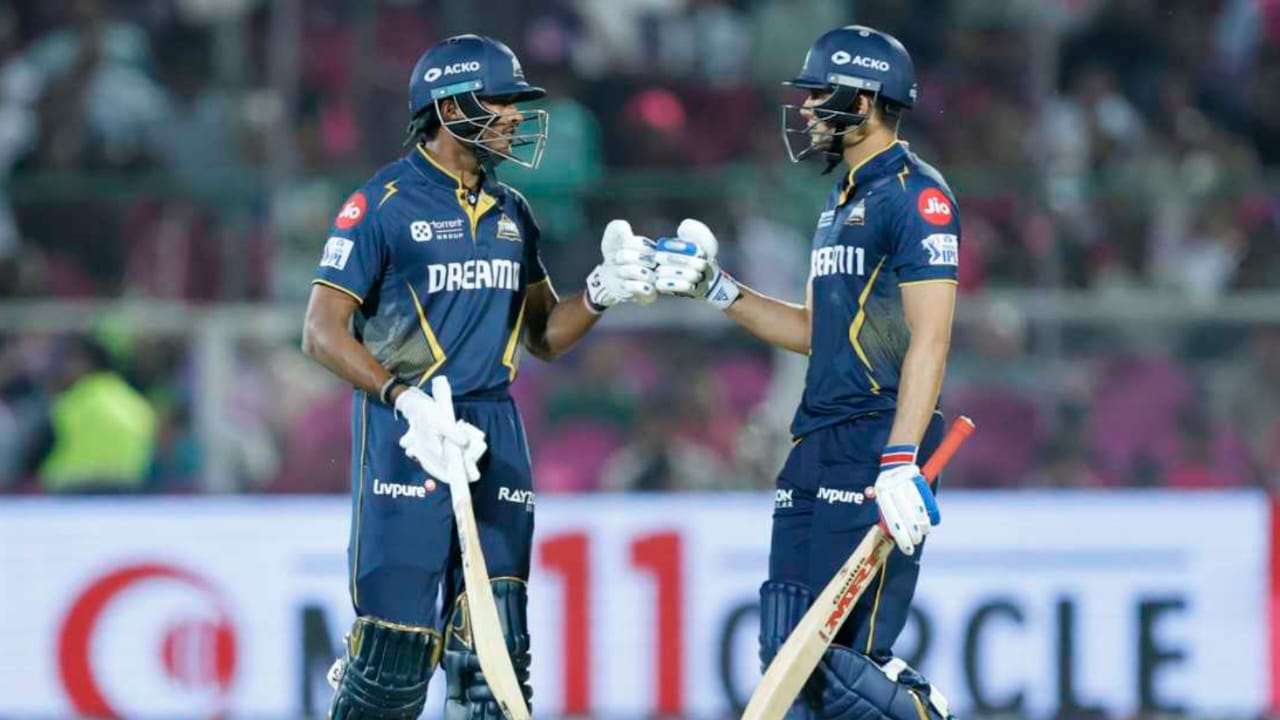 GT vs MI: নেই জস বাটলার, এলিমিনেটর ম্যাচে মুম্বাইয়ের বিপক্ষে গুজরাট একাদশে এন্ট্রি নিচ্ছেন এই তারকা !! 4 GT vs MI: নেই জস বাটলার, এলিমিনেটর ম্যাচে মুম্বাইয়ের বিপক্ষে গুজরাট একাদশে এন্ট্রি নিচ্ছেন এই তারকা !! 4