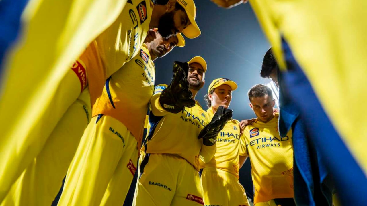 IPL 2025: লিগ পর্বের বাকি দুই ম্যাচের পরেই কি অবসর নিতে চলেছেন মহেন্দ্র সিং ধোনি? সামনে এলো চাঞ্চল্যকর তথ্য !! 3 IPL 2025: লিগ পর্বের বাকি দুই ম্যাচের পরেই কি অবসর নিতে চলেছেন মহেন্দ্র সিং ধোনি? সামনে এলো চাঞ্চল্যকর তথ্য !! 3