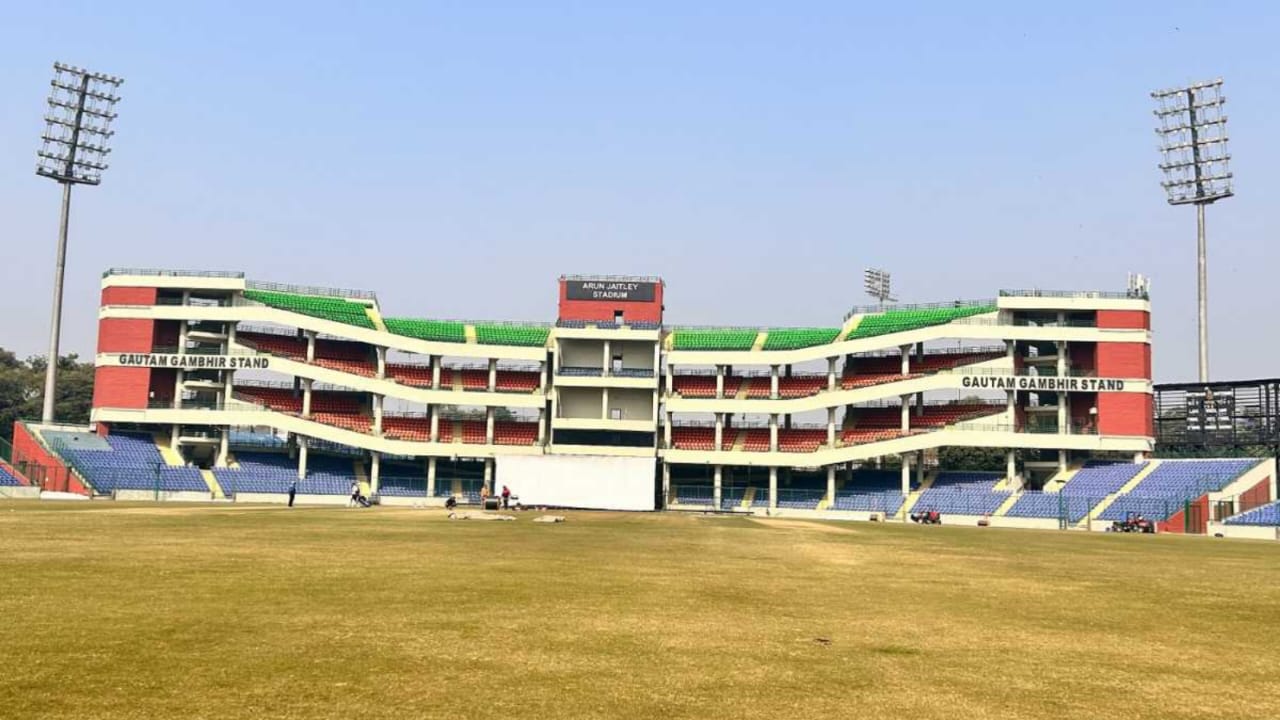 ইডেনের পর এবার অরুণ জেটলি স্টেডিয়াম, যুদ্ধ আবহে বোমা হামলার হুমকি পেলো দিল্লি ক্রিকেট বোর্ড !! 2 ইডেনের পর এবার অরুণ জেটলি স্টেডিয়াম, যুদ্ধ আবহে বোমা হামলার হুমকি পেলো দিল্লি ক্রিকেট বোর্ড !! 2