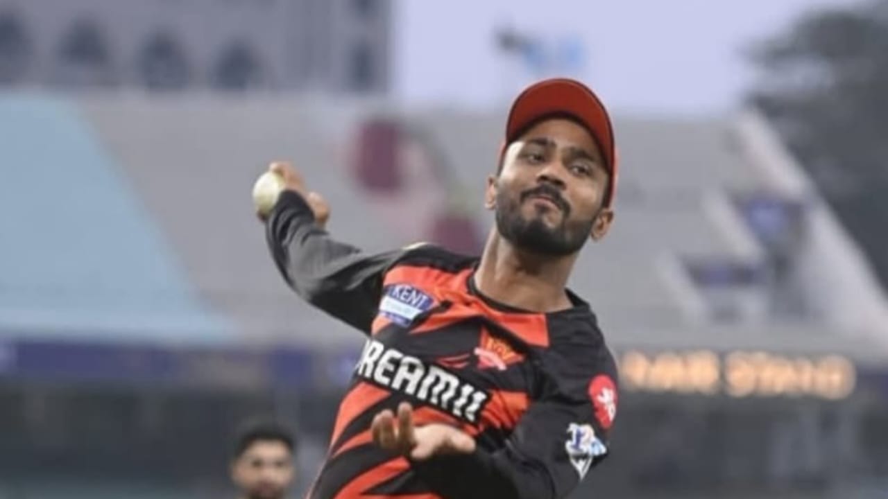 IPL 2025: এক ম্যাচের জন্য দুর্দান্ত চাল কলকাতার, হায়দ্রাবাদের এই খেলোয়াড়কে করলো সামিল !! 2 IPL 2025: এক ম্যাচের জন্য দুর্দান্ত চাল কলকাতার, হায়দ্রাবাদের এই খেলোয়াড়কে করলো সামিল !! 2
