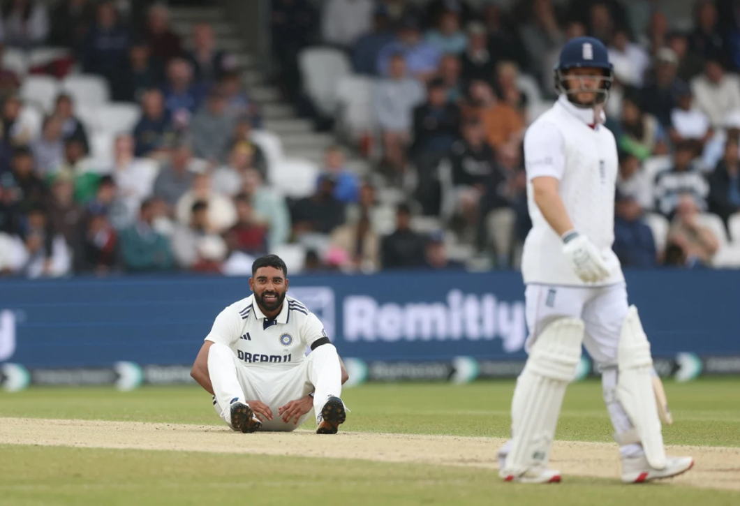 IND vs ENG: সিরাজকে নিয়ে বাকবিতণ্ডায় গম্ভীর ও শুভমান গিল, দিয়ে দিলেন অধিনায়কত্ব ছাড়ার হুমকি !! 2 Mohammed Siraj and Ben Duckett | IND vs ENG | Image: Getty Images