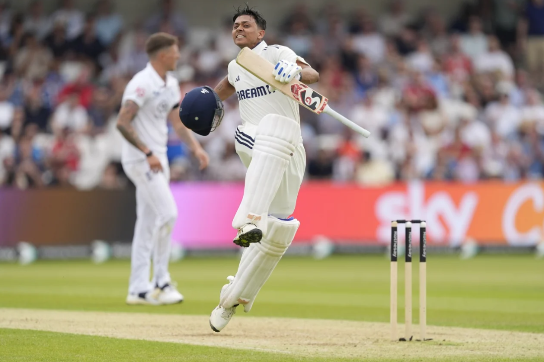 IND vs ENG 1st Test: জোড়া শতরানে লিডস মাতালেন যশস্বী-শুভমান, ইংল্যান্ডকে ব্যাকফুটে ঠেলে অর্ধশতক পন্থেরও !! 2 Yashasvi Jaiswal | IND vs ENG | Image: Getty Images