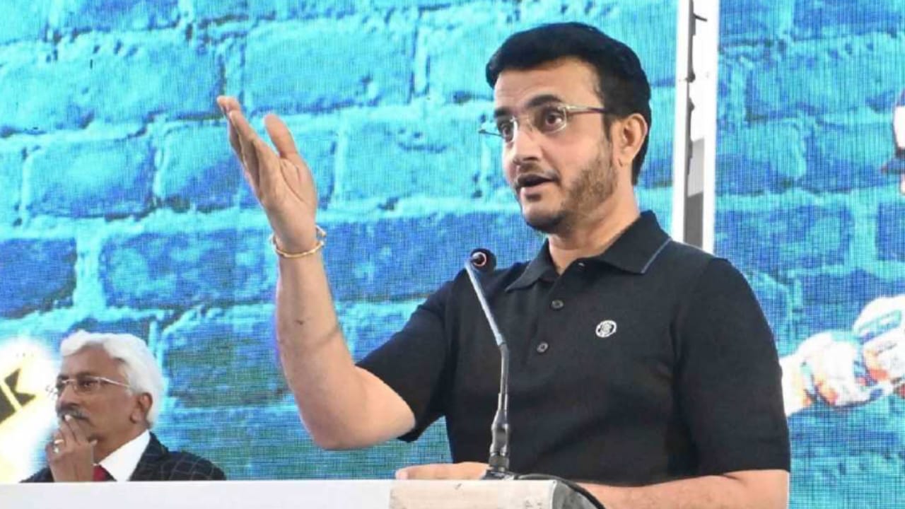 বাংলার পরবর্তী মুখ্যমন্ত্রী হচ্ছেন সৌরভ গাঙ্গুলী, সামনে এলো চাঞ্চল্যকর তথ্য !! 2 বাংলার পরবর্তী মুখ্যমন্ত্রী হচ্ছেন সৌরভ গাঙ্গুলী, সামনে এলো চাঞ্চল্যকর তথ্য !! 2