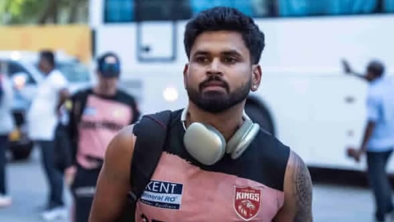 "KKR আমাকে ধোঁকা দিয়েছে", নিজের পুরোনো দলের বিষয়ে এবার বিস্ফোরক মন্তব্য করলেন শ্রেয়স আইয়ার !! 2 Shreyas Iyer | Images: Getty Images