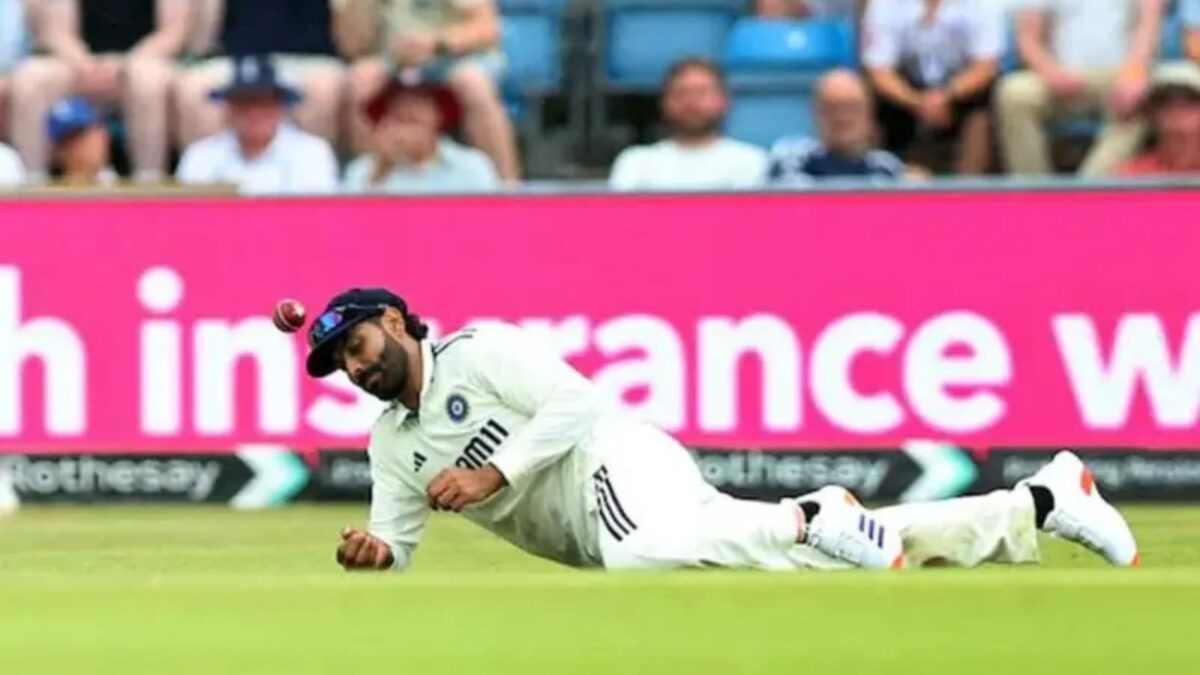 IND vs ENG: কেন ক্যাচ ধরতে গিয়ে হিমশিম জাদেজা-যশস্বীরা ? রহস্যভেদ করলেন অ্যালিস্টার কুক !! 1