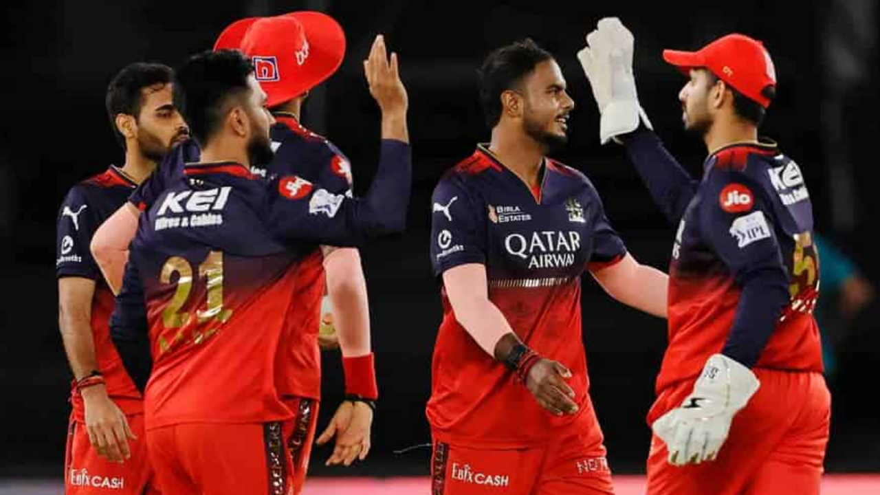 RCB-র হারে আটকে গেলো ৫৩ কোটির ব্যাঙ্ক ডাকাতি, রুদ্ধশ্বাস ঘটনার পর্দাফাঁস কর্ণাটকে !! 3 Robbers Wanted to Use RCB's Win as Distraction | Image: Getty Images