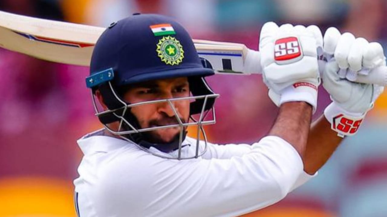 ব্যাট হাতে জ্বলে উঠলেন শার্দুল ঠাকুর, বুমরাহ-সিরাজদের ভ্যাবাচ্যাকা খাইয়ে গড়লেন সেঞ্চুরি !! 2 ব্যাট হাতে জ্বলে উঠলেন শার্দুল ঠাকুর, বুমরাহ-সিরাজদের ভ্যাবাচ্যাকা খাইয়ে গড়লেন সেঞ্চুরি !! 2