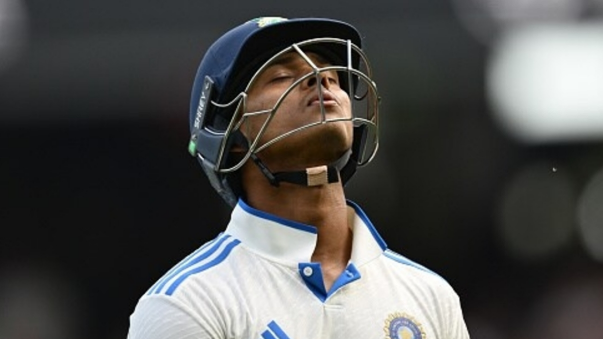 ক্যাচ ছাড়ার বলিদান দিতে হলো যশস্বী জয়সওয়ালকে, দ্বিতীয় টেস্ট থেকে পড়ছেন বাদ !! 1