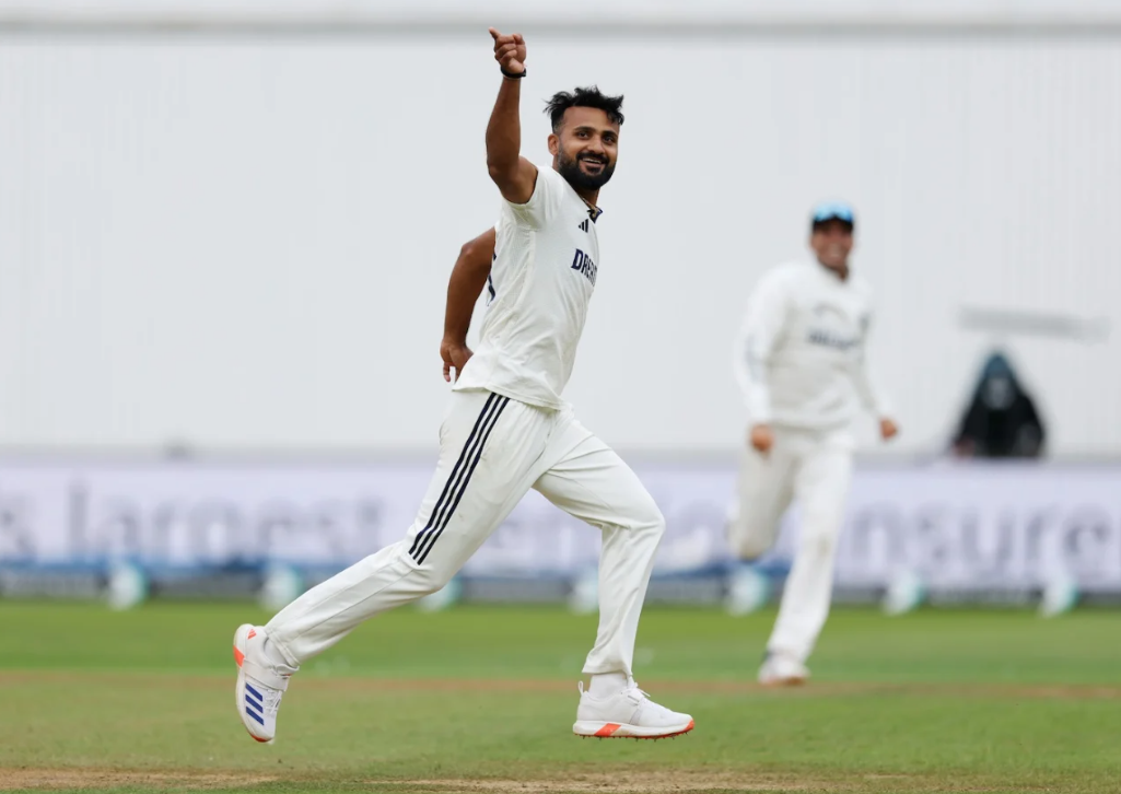 বেআইনি ডেলিভারিতে জো রুট’কে আউট করেছেন আকাশ দীপ, শোরগোল ইংল্যান্ডের সংবাদমাধ্যমে !! 3 Akash Deep | Image: Getty Images