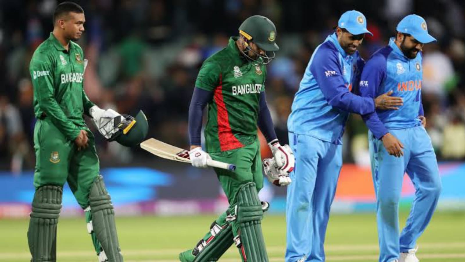 পাকিস্তানের বিপক্ষে টি-টোয়েন্টি দল ঘোষণা বোর্ডের, দলে ফিরলেন মারকাটারি এই তারকা !! 3 পাকিস্তানের বিপক্ষে টি-টোয়েন্টি দল ঘোষণা বোর্ডের, দলে ফিরলেন মারকাটারি এই তারকা !! 3
