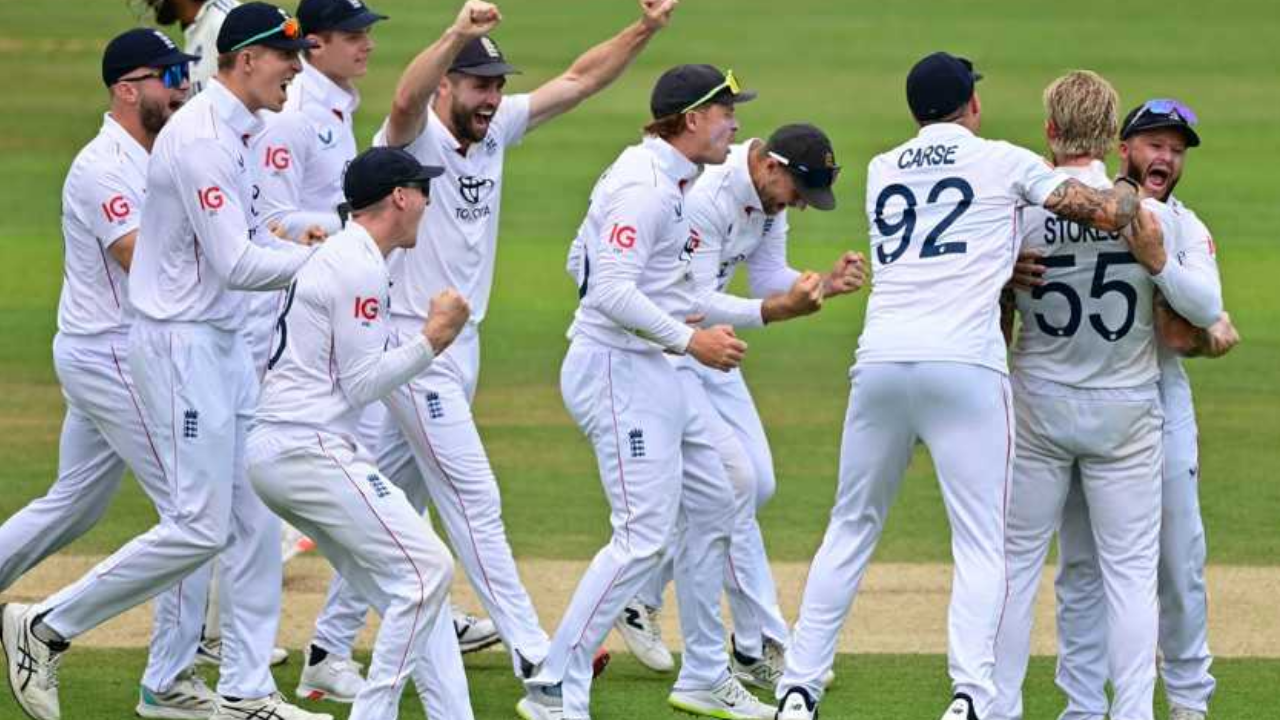 IND vs ENG 3rd Test: লর্ডস টেস্ট জিতেও স্বস্তিতে নেই ইংল্যান্ড, শাস্তির মুখে বেন স্টোকসের দল !! 2 England Cricket Team | IND vs ENG | Image: Getty Images