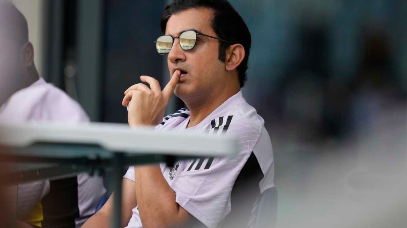 "গম্ভীরকে সরিয়ে দাও..", চলতি সিরিজে ভারতীয় দলের ব্যর্থতায় হরভজন সিংয়ের বিস্ফোরক মন্তব্য !! 3