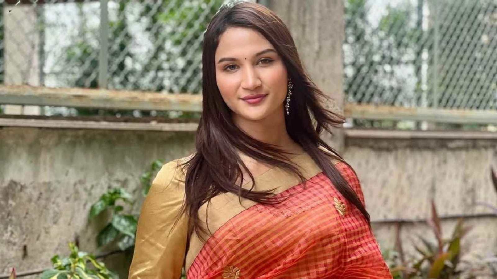 "স্বপ্ন এখনও বদলায়নি..", কোহলির পরামর্শে অনয়ার ক্রিকেটে ফেরার বার্তা, ভিডিও ভাইরাল !! 2
