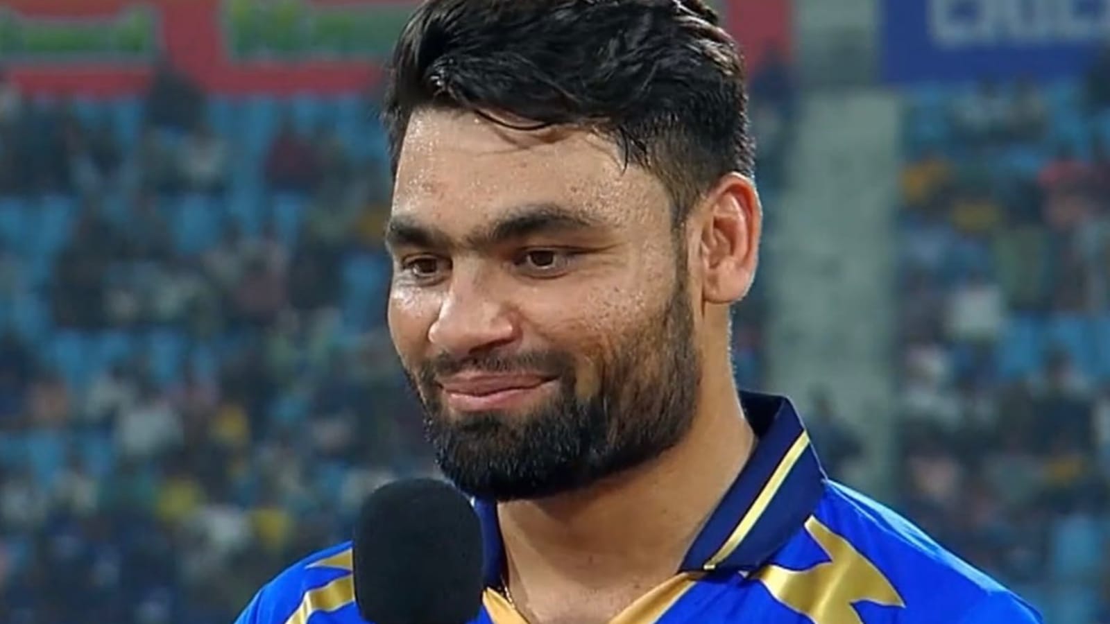৬,৬,৪,৪,৪,৪.. UP T20'তে ভুবনেশ্বরের বিরুদ্ধে ব্যাটিং তান্ডব তরুণ ব্যাটসম্যানের, লজ্জার রেকর্ড তারকার !! 3