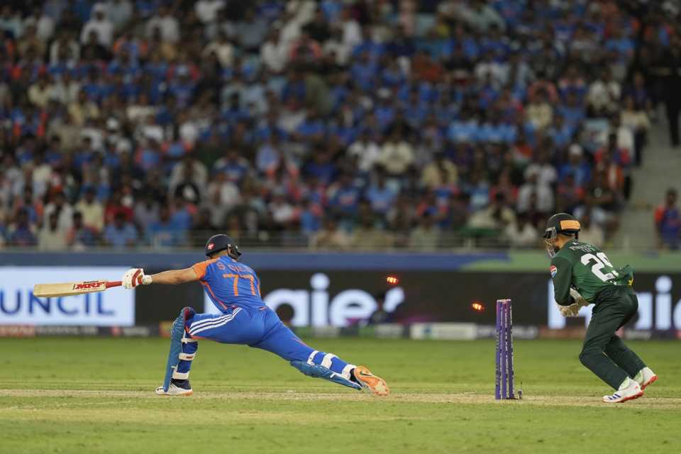 IND vs PAK ASIA CUP 2025 HIGHLIGHTS: অলরাউন্ড দাপটে কুপোকাত পাকিস্তান, সুপার ফোরের টিকিট পাকা টিম ইন্ডিয়ার !! 7 IND vs PAK ASIA CUP 2025 HIGHLIGHTS: অলরাউন্ড দাপটে কুপোকাত পাকিস্তান, সুপার ফোরের টিকিট পাকা টিম ইন্ডিয়ার !! 5